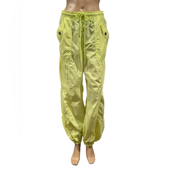 Free People Movement Set Me Free Pants Drawstring Sour Citrus Hiking Size M - Picture 3 of 14